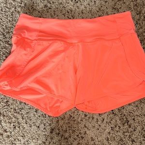 Lululemon Speed Up short